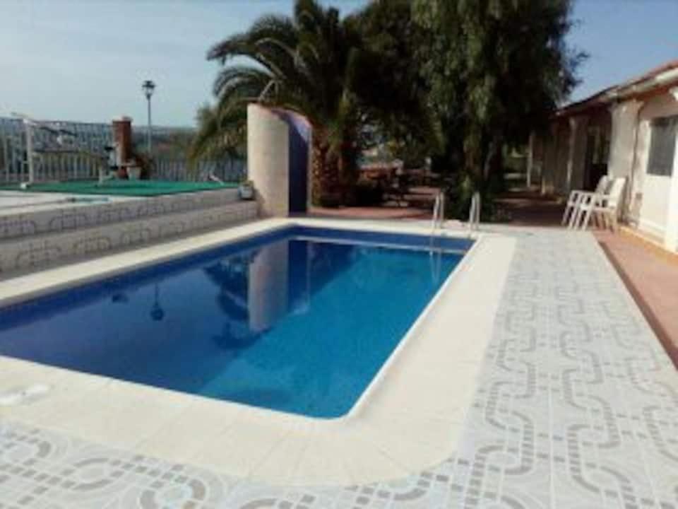 Recovery Mountain 2 Separate Beds In Room B&B Alicante Exterior photo