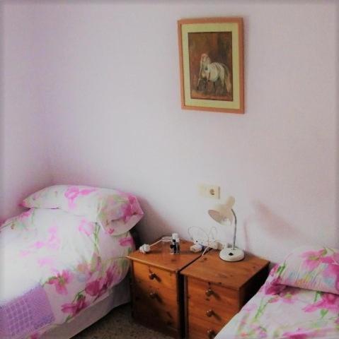 Recovery Mountain 2 Separate Beds In Room B&B Alicante Exterior photo